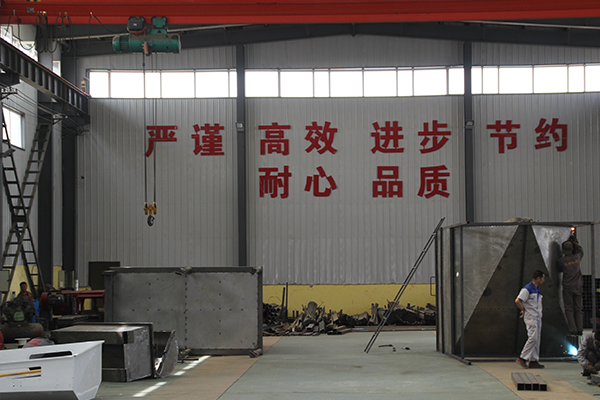 鞍山哪里有提升機(jī)廠家