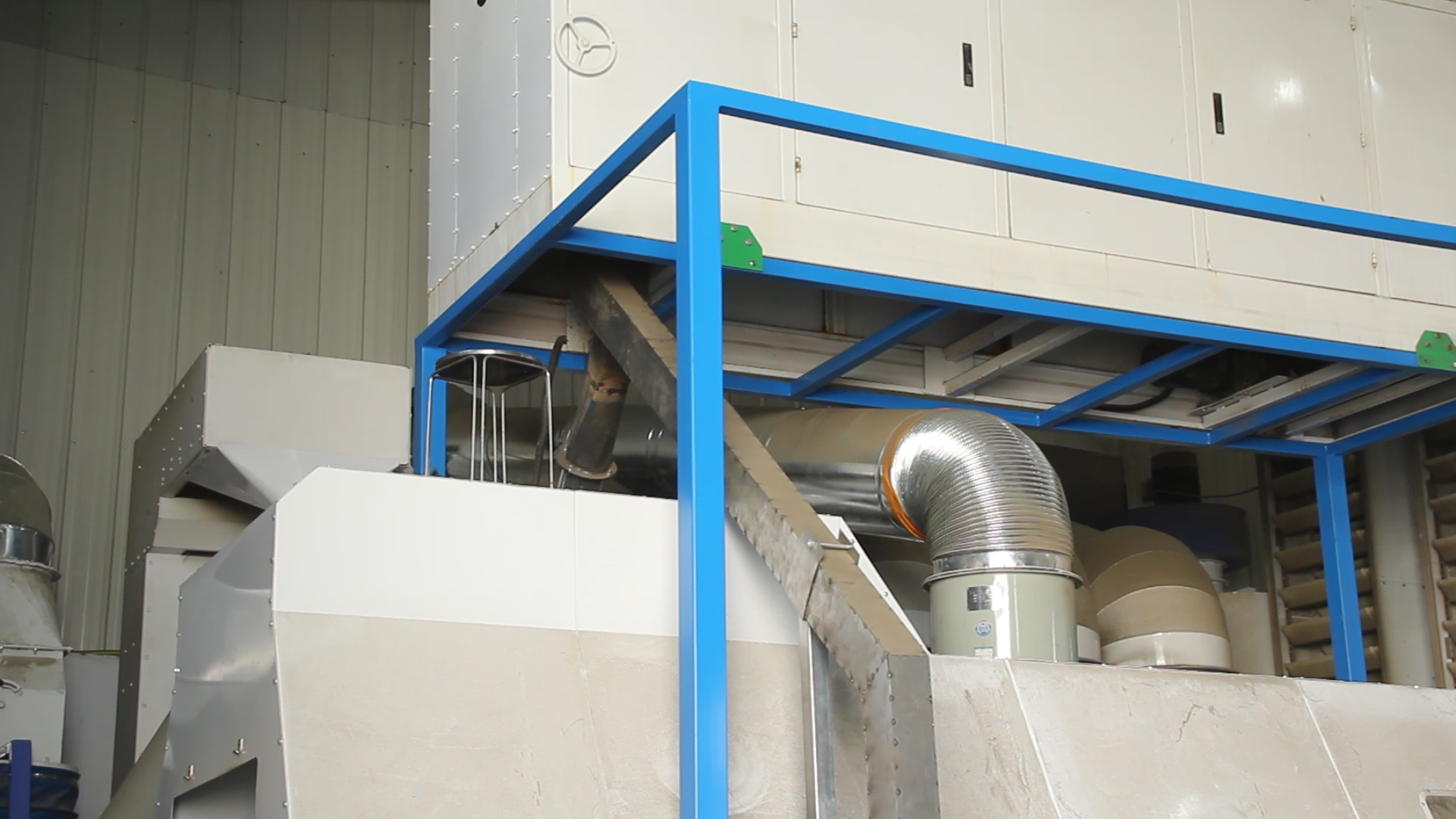 窩眼機(jī).jpg 窩眼機(jī).jpg