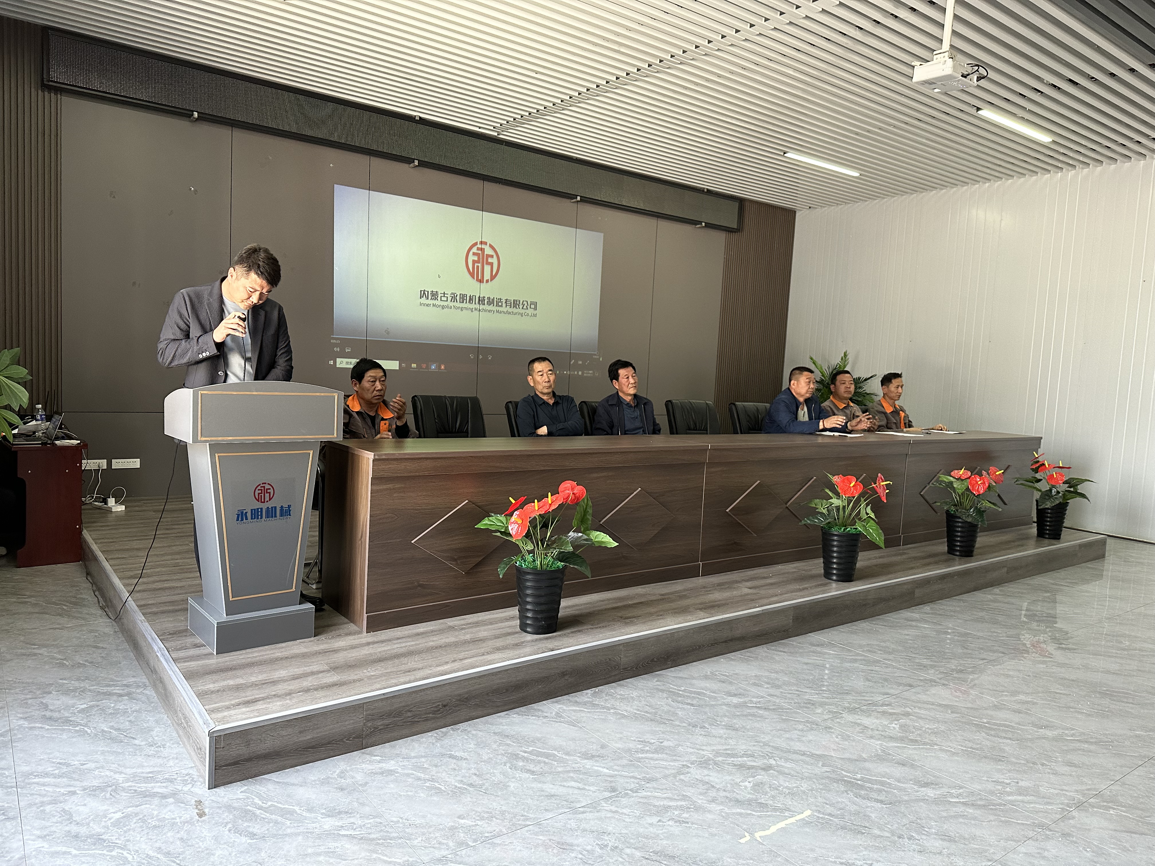 1684402999125058.jpg 1684402999125058.jpg